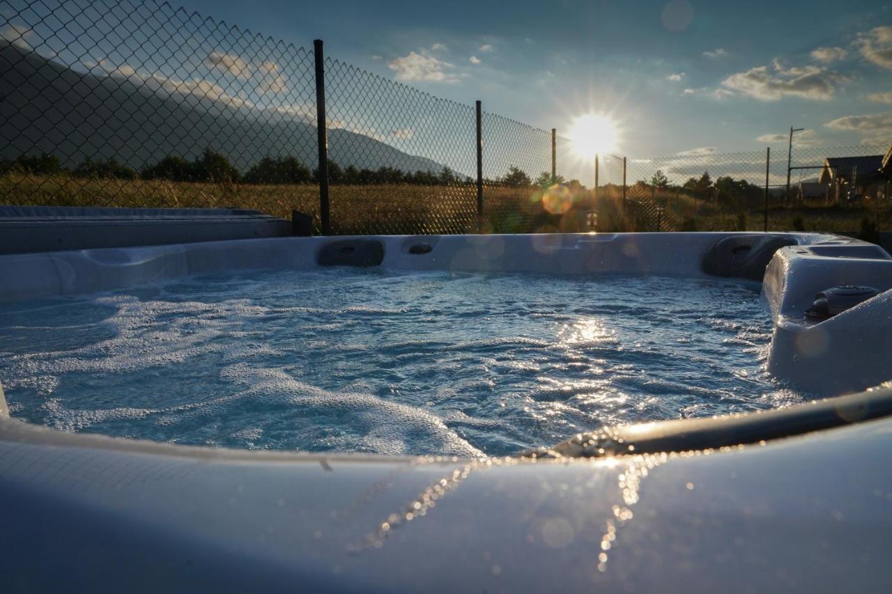 Mountain Villa Aleksia- With Jacuzzi Razlog Buitenkant foto
